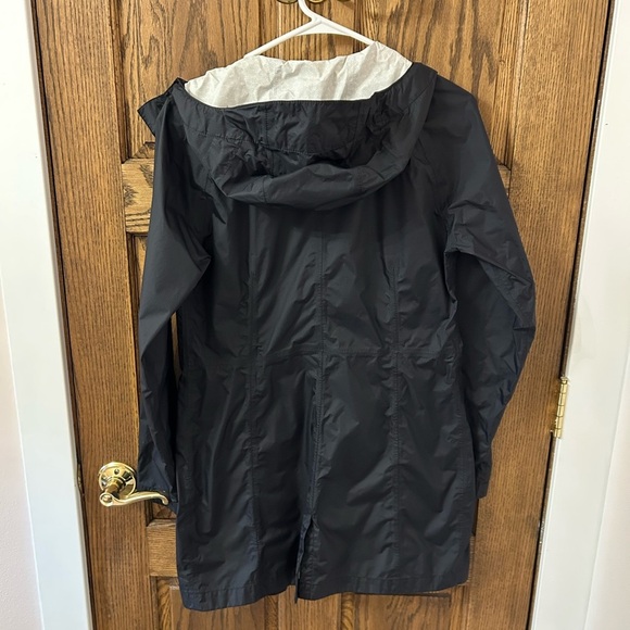 The North Face DryVent Long Rain Shell Jacket Hooded Black Women’s Small - Picture 9 of 9